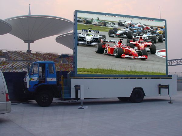上海F1賽車場室內led全彩顯（xiǎn）示（shì）屏