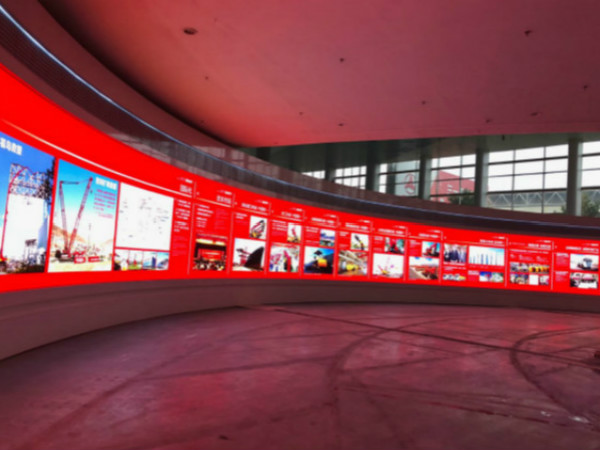 三一重工展示廳LED高清大（dà）屏