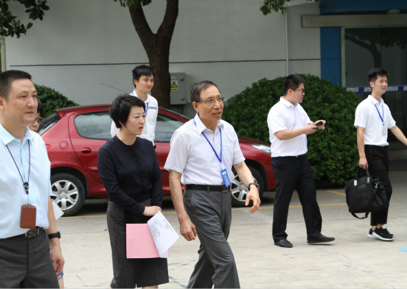 參觀上海色多多AV导航工廠