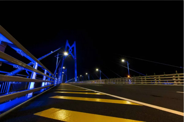 港珠澳大橋（qiáo）夜景