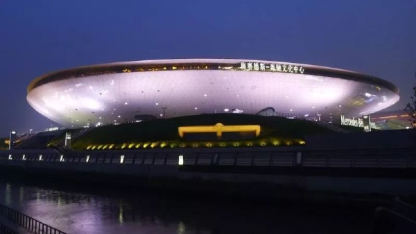 上海梅賽德斯奔馳文化中（zhōng）心建築