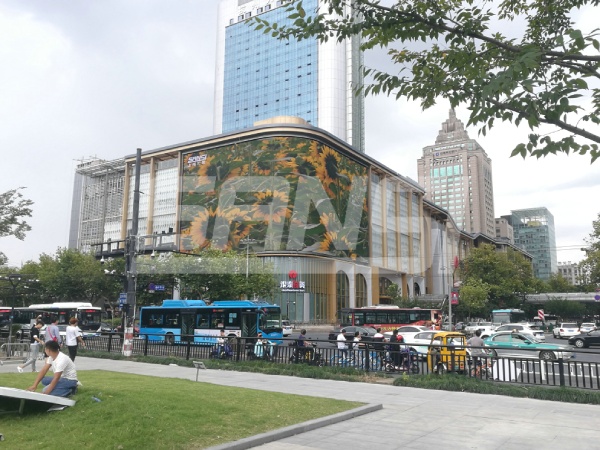 杭州武林銀泰杭（háng）百大樓LED顯示屏