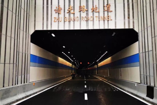 三（sān）思承（chéng）建諸光路地下通道（dào）隧道照明工程