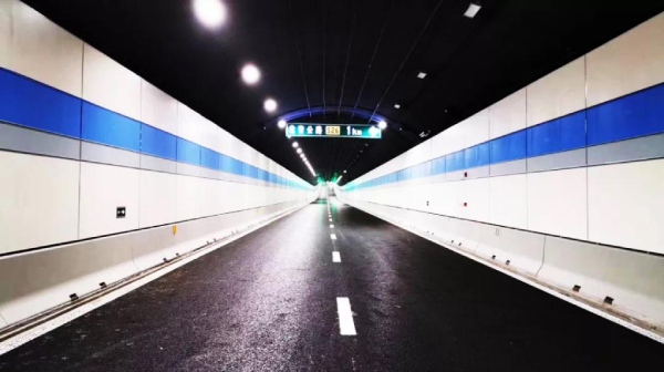 色多多AV导航承建諸光路地下通（tōng）道（dào）隧道（dào）照（zhào）明工程