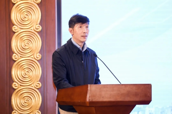 陳學軍-上海（hǎi）市質量工作領導小組副組長兼辦公室主任（rèn）、市市場監管局局長-致辭（cí）
