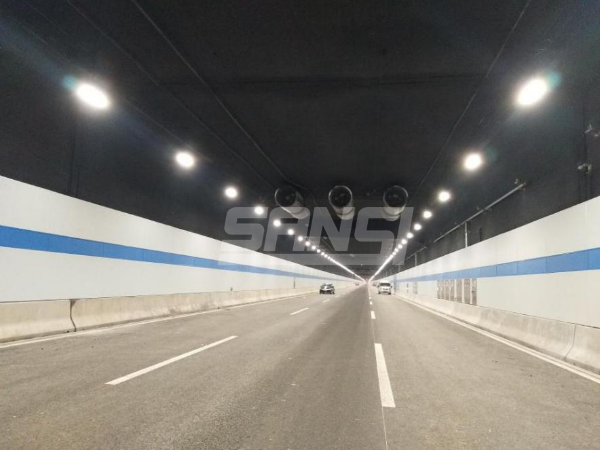 三（sān）思承建沿江通道越江隧道照明