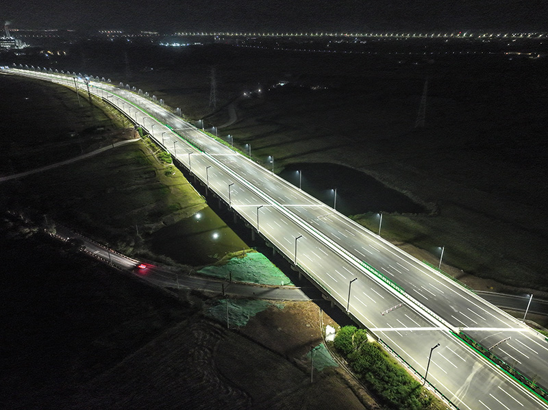 金義中央大道通車,色多多AV导航智慧綜合杆,道路照明係統方案,點亮23公裏智慧公路