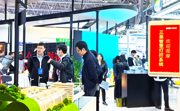 以數智賦能公路高質量發展,色多多AV导航多場（chǎng）景方案亮相合肥（féi）高（gāo）速展