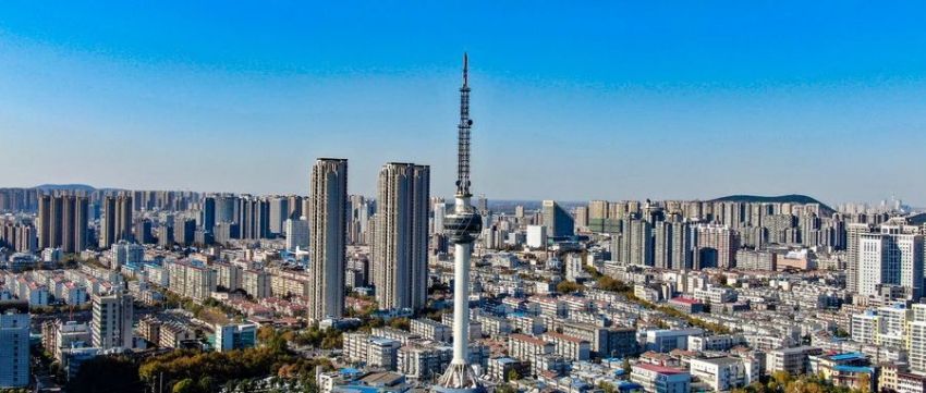 EMC模式（shì）成功樣板（bǎn）,色多多AV导航,27000+套燈具,助力徐州城市,道路照明,全麵節能（néng）升級