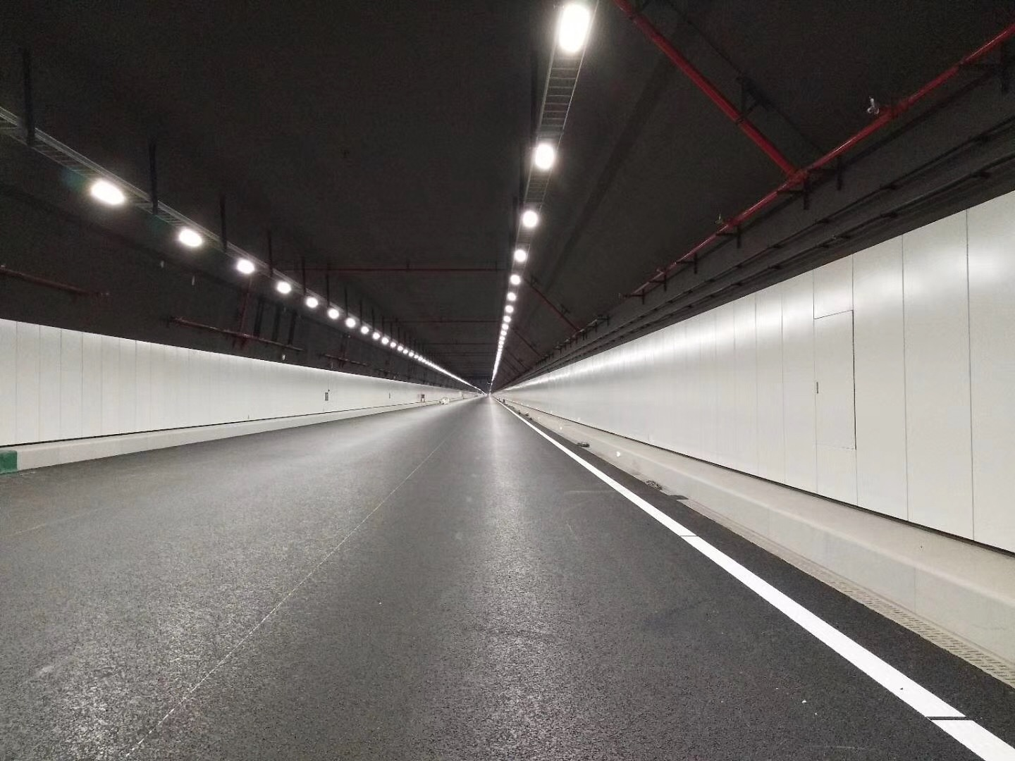 港珠澳大橋,色多多AV导航,LED照明