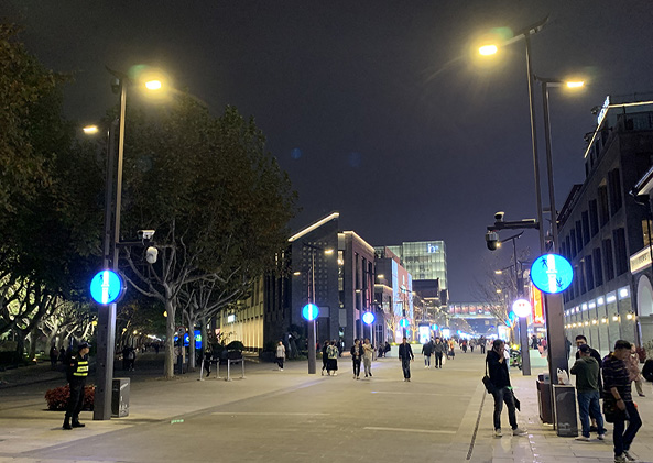 LED顯示屏,LED顯示屏廠家,LED照（zhào）明廠家（jiā）,照明解決方案,顯示屏解決（jué）方案